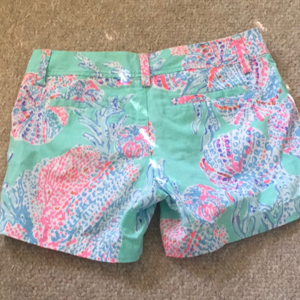 Lilly Pulitzer Callahan shorts, size 2. 2/$60 - Picture 5 of 5